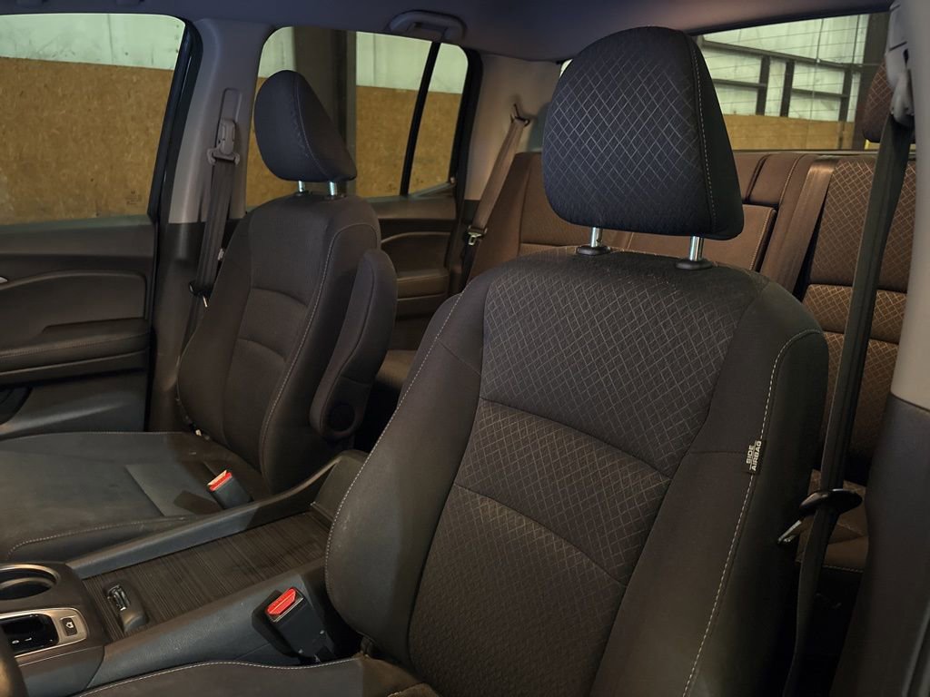 Used 2019 Honda Ridgeline Sport image 15