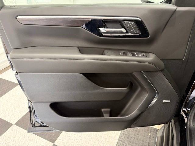 New 2026 Chevrolet Tahoe LT w/ Comfort Package AWD/4WD image 16