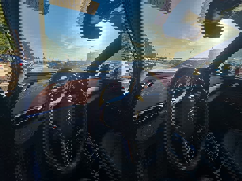 Used 2021 Volkswagen ID.4 Pro S image 8