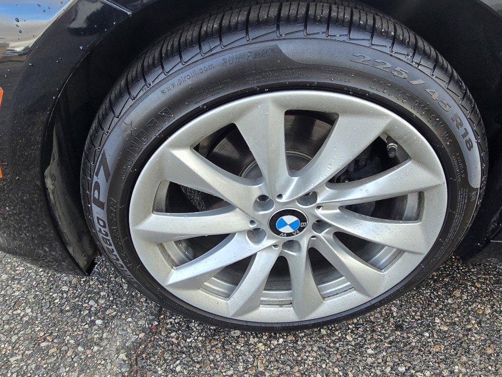 Used 2016 BMW 320i xDrive Sedan image 18