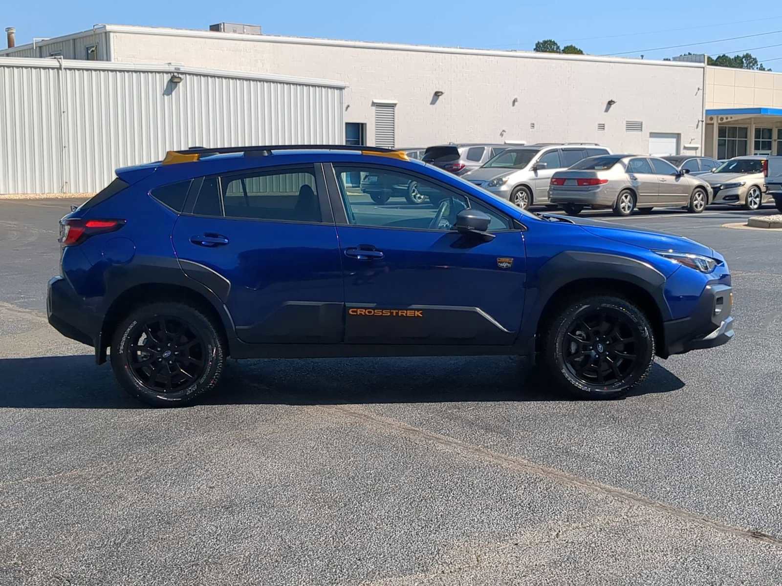 Used 2024 Subaru Crosstrek 2.5i Wilderness w/ Wilderness Package AWD/4WD image 9