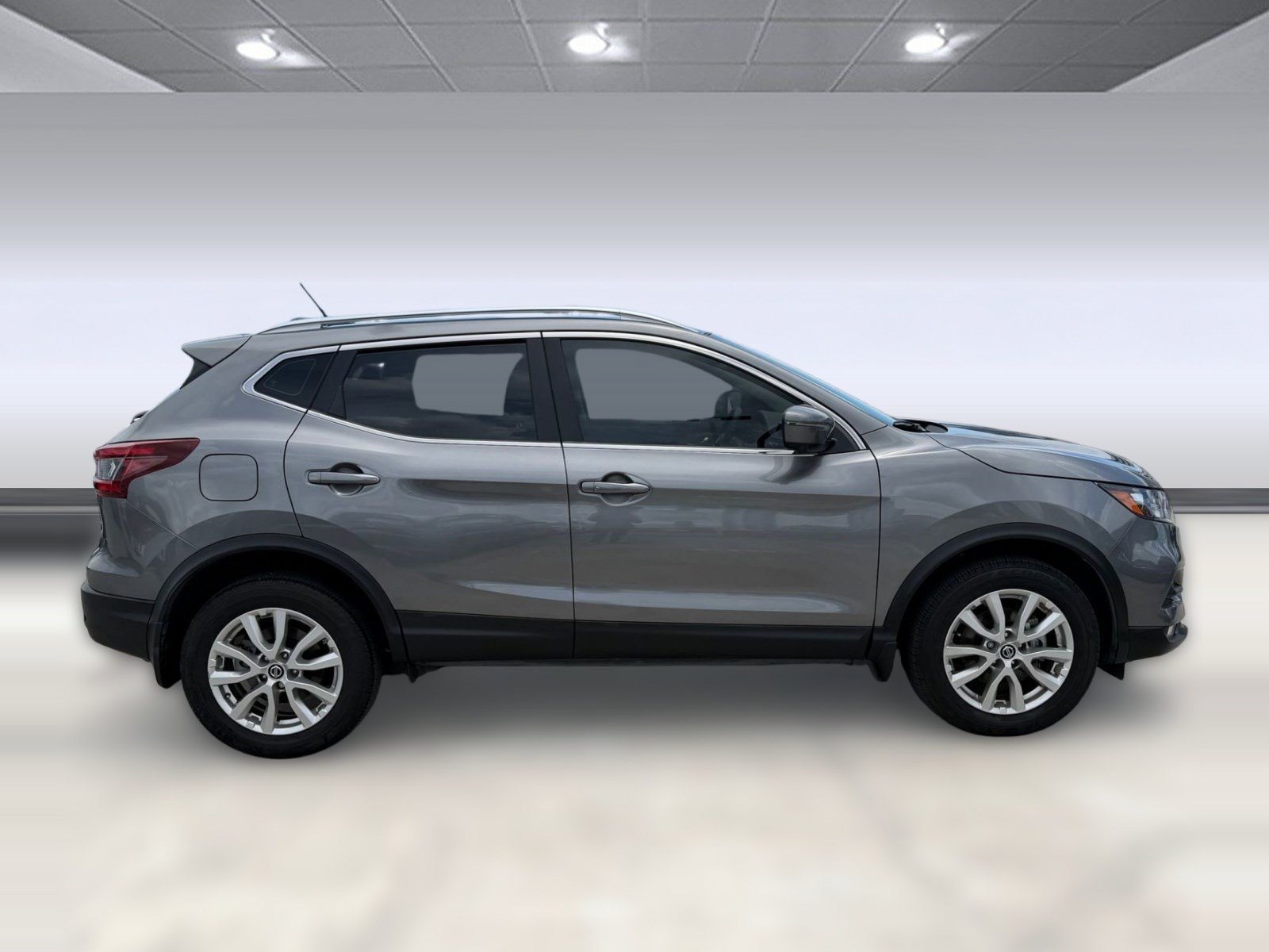 Used 2021 Nissan Rogue Sport SV w/ Technology Package FWD image 8