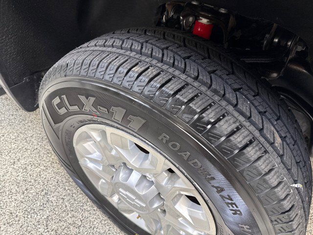 Used 2024 Chevrolet Silverado 2500 LT image 74