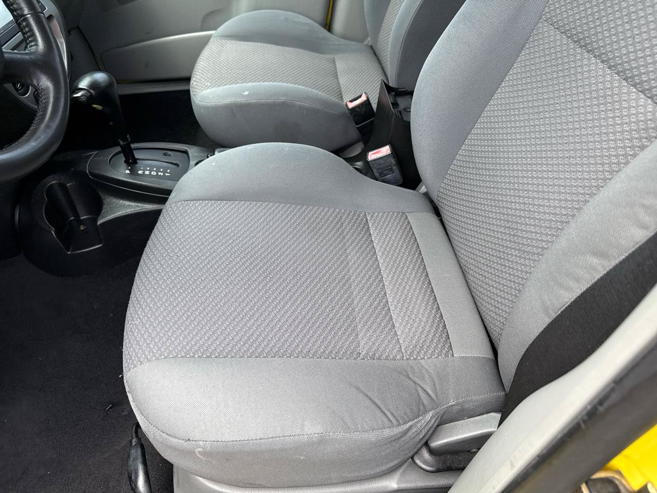 Used 2005 Ford Focus S FWD image 10