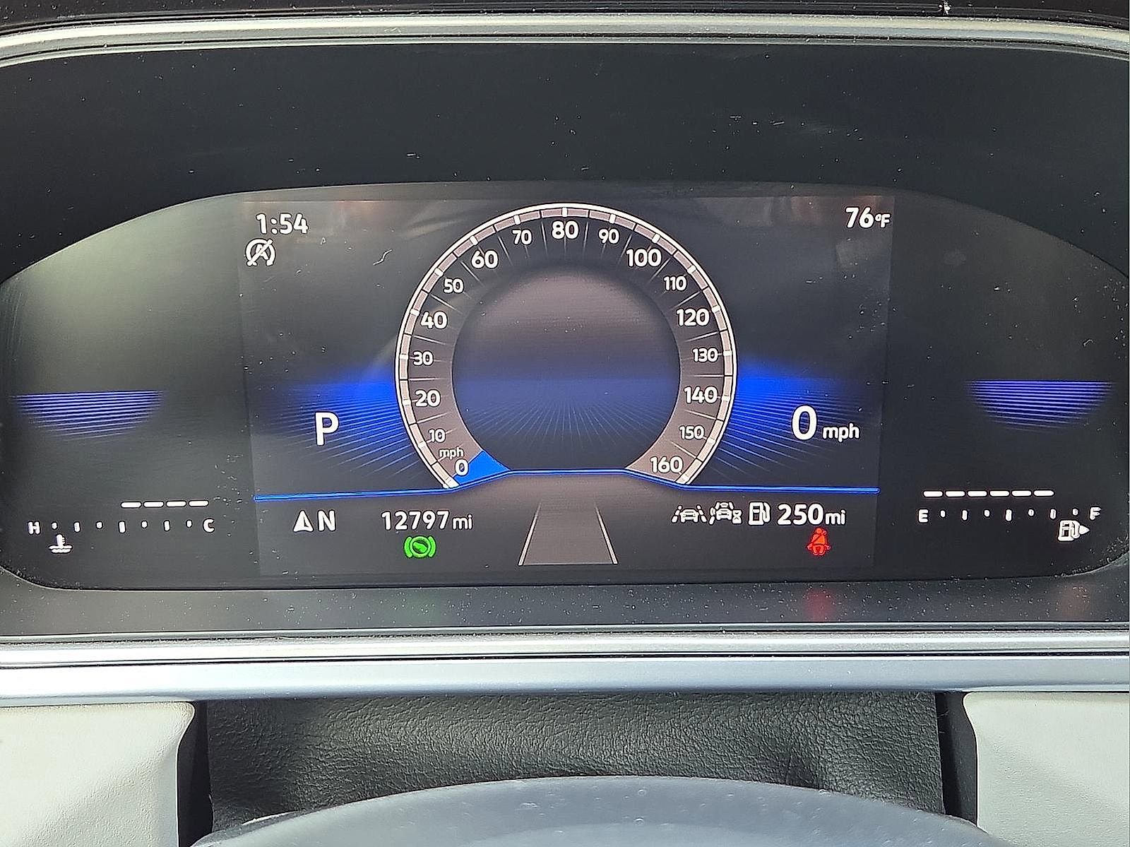 Used 2025 Volkswagen Taos SE image 23