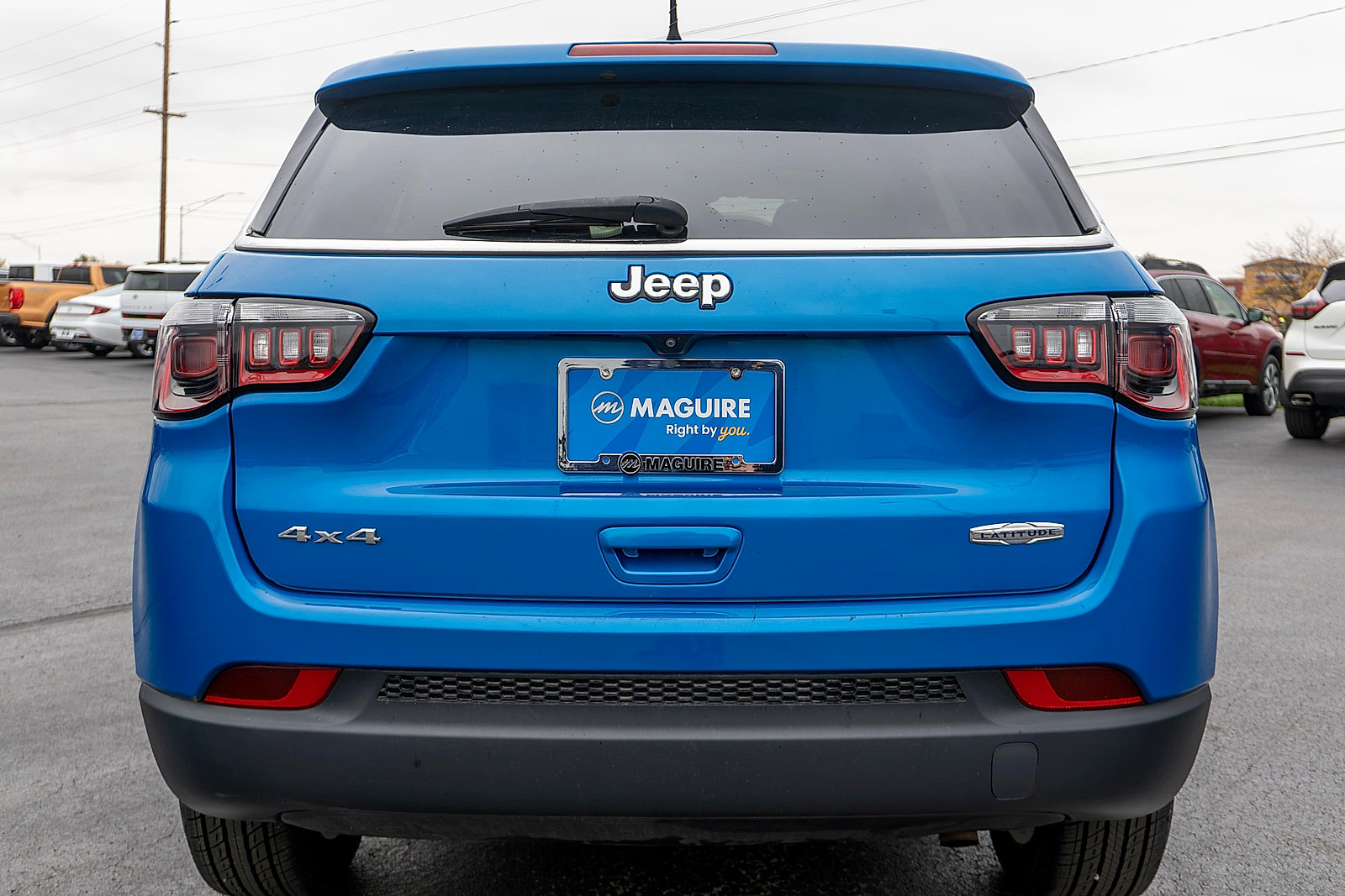 Used 2022 Jeep Compass Latitude AWD/4WD image 7