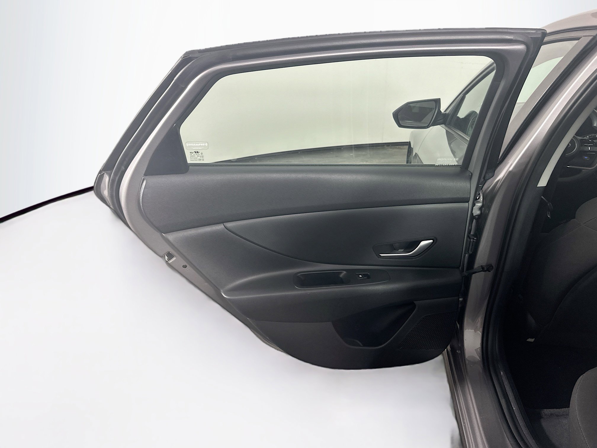 Used 2024 Hyundai Elantra SEL FWD image 27