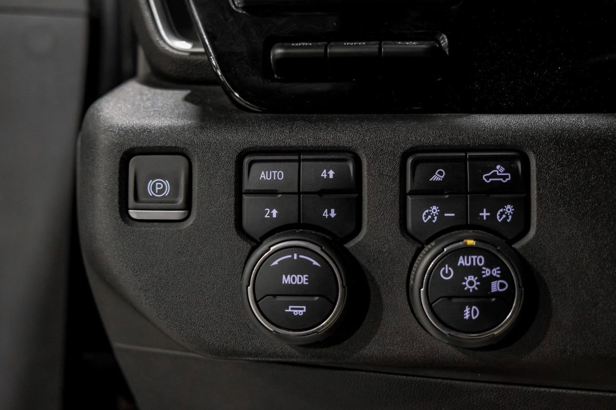 Used 2024 Chevrolet Silverado 2500 High Country w/ High Country Premium Package image 30