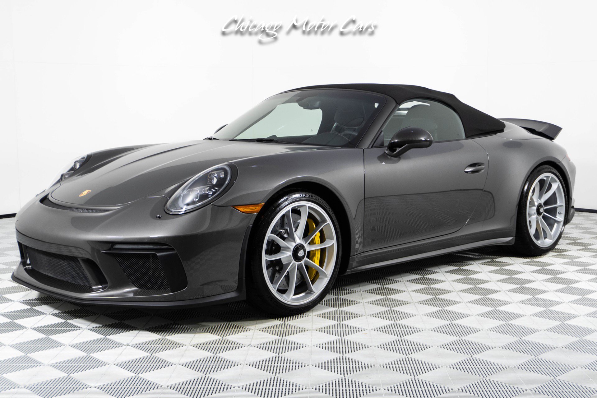 Used 2019 Porsche 911 Speedster RWD image 16