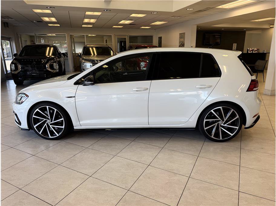 Used 2018 Volkswagen Golf 4-Door AWD/4WD image 8