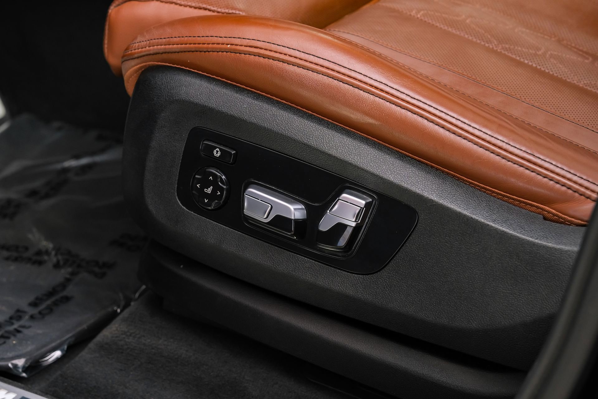 Used 2023 BMW X5 sDrive40i w/ Executive Package image 38