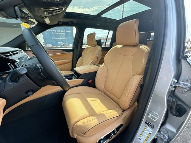 New 2026 Jeep Grand Cherokee L Summit w/ Obsidian Package AWD/4WD image 13