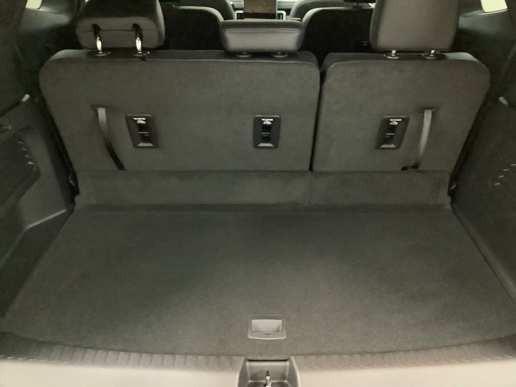 New 2026 GMC Acadia Elevation w/ Black Edition image 8