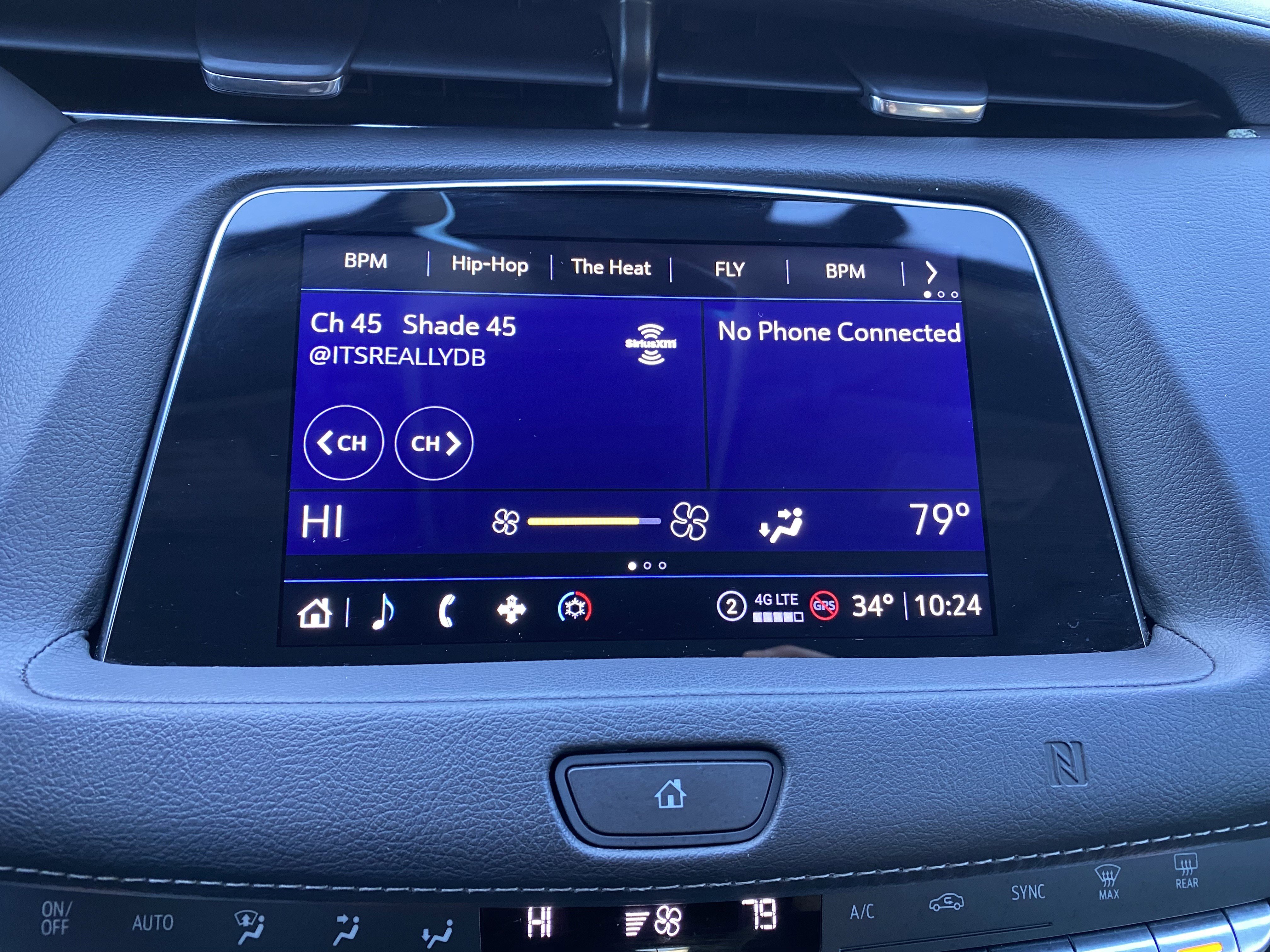 Used 2021 Cadillac XT4 Luxury image 26