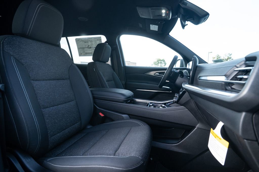 New 2026 Chevrolet Traverse LT image 13