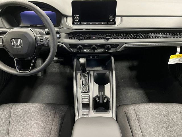 Certified 2025 Honda Accord LX image 19