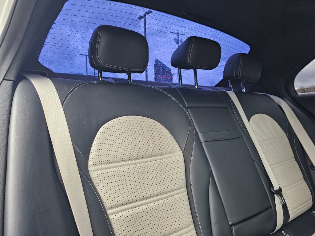 Used 2015 Mercedes-Benz C 63 AMG S image 13