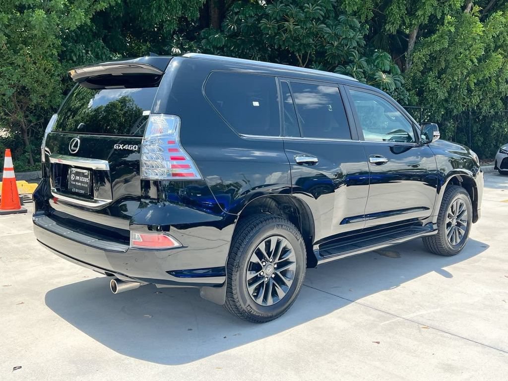 Certified 2023 Lexus GX 460 Premium w/ Premium Package AWD/4WD image 7