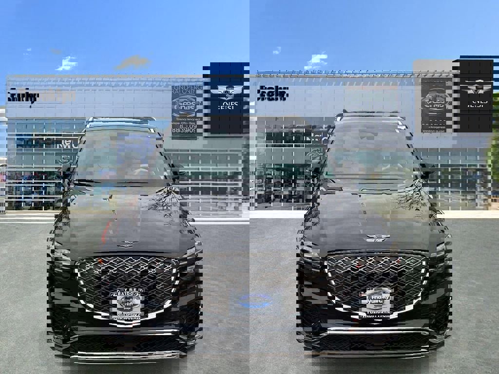 Used 2026 Genesis GV70 2.5T Advanced image 5