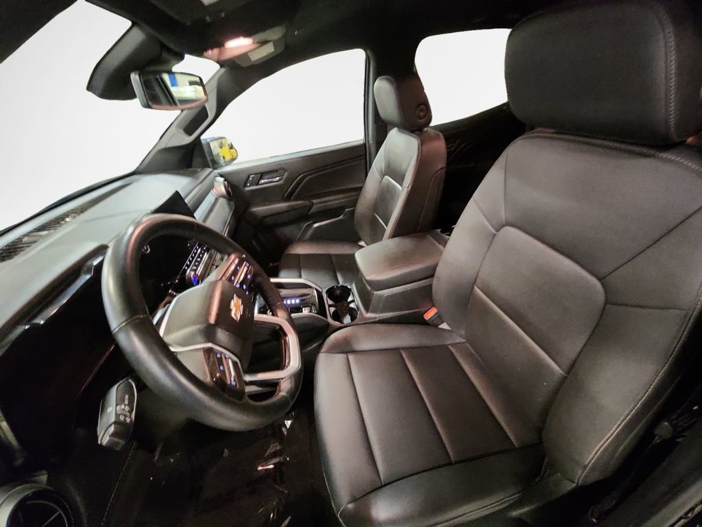 Certified 2023 Chevrolet Colorado LT w/ LT Convenience Package III image 10