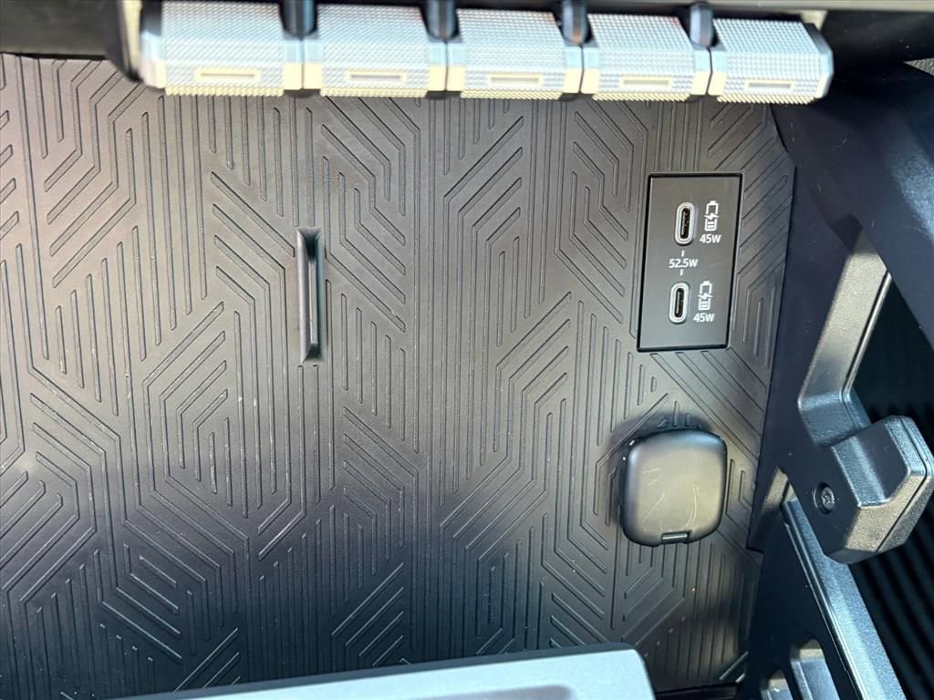 Used 2024 Toyota Tacoma SR5 image 21