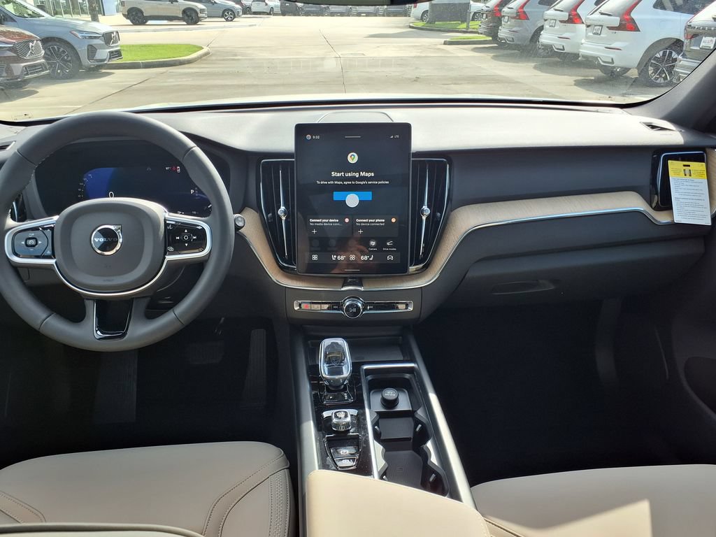 New 2026 Volvo XC60 B5 Plus w/ Protection Package Premier AWD/4WD image 19