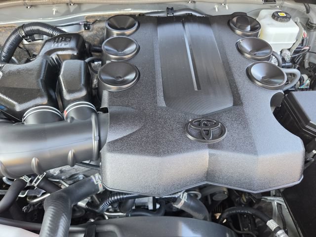 Certified 2024 Toyota 4Runner SR5 AWD/4WD image 24