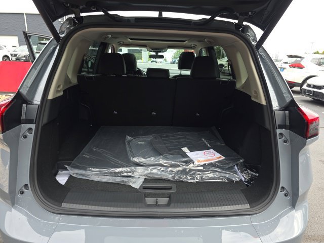 New 2027 Nissan Rogue Dark Armor AWD/4WD image 14