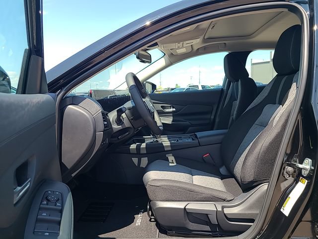 New 2026 Nissan Sentra SV w/ SV Convenience Package FWD image 11