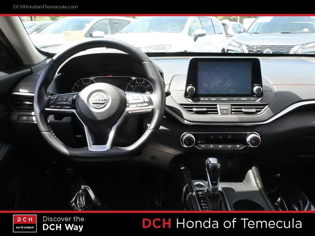 Used 2020 Nissan Altima 2.5 SR FWD image 8