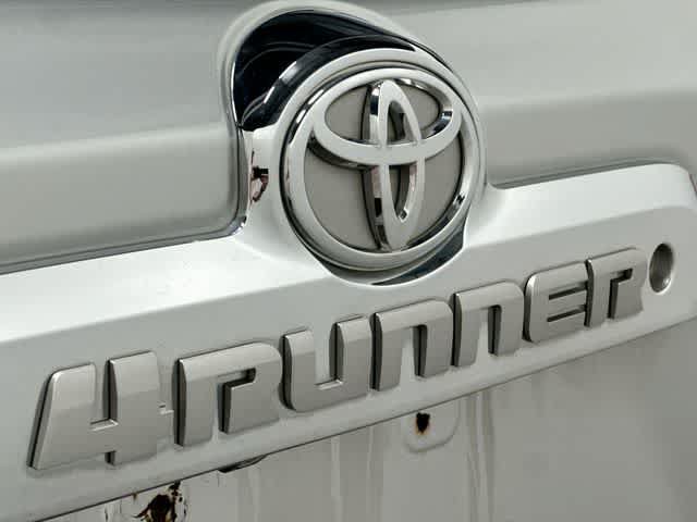 Used 2013 Toyota 4Runner SR5 w/ Convenience Pkg AWD/4WD image 29