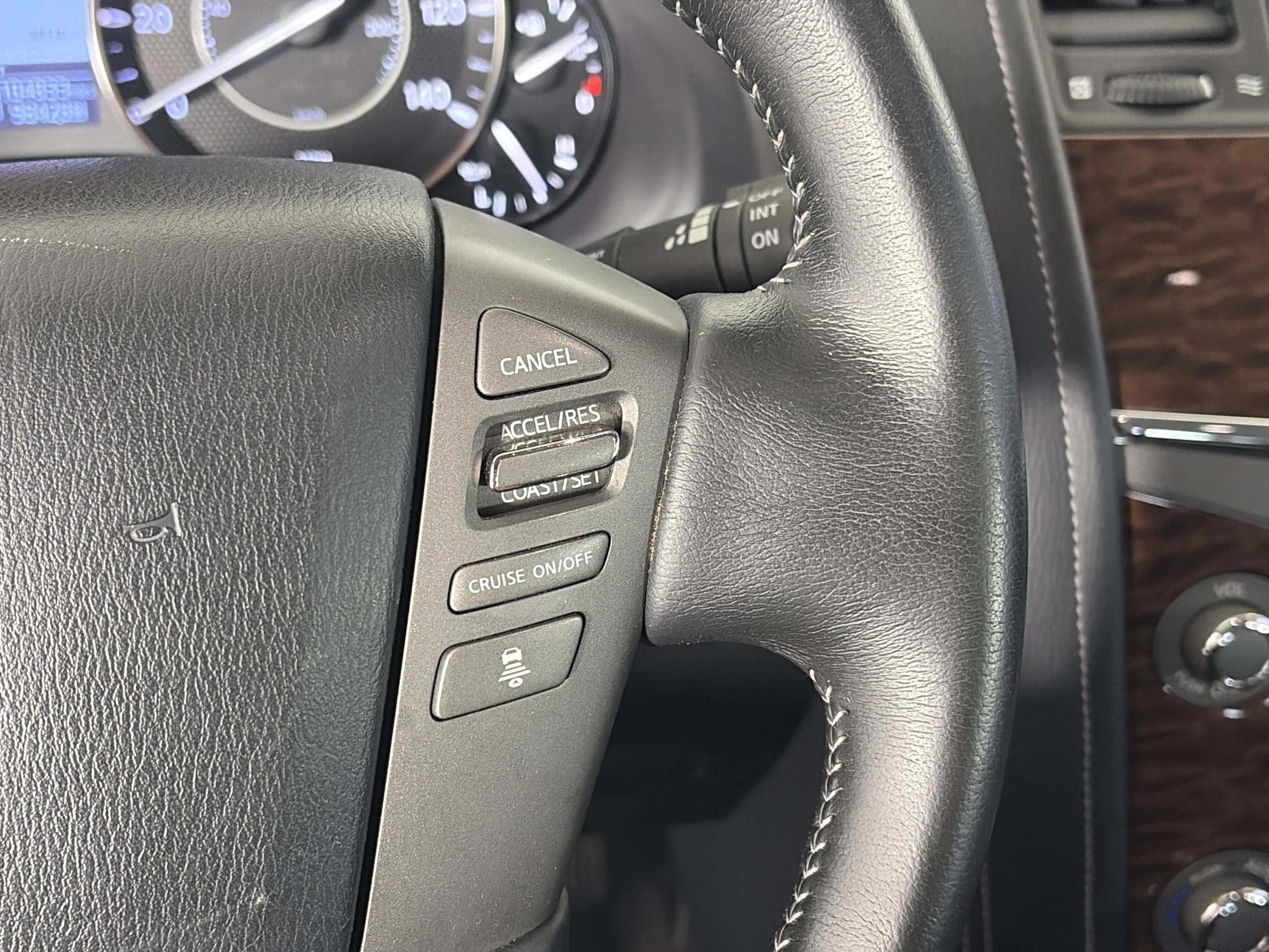 Used 2019 Nissan Armada SV w/ Driver Package AWD/4WD image 31