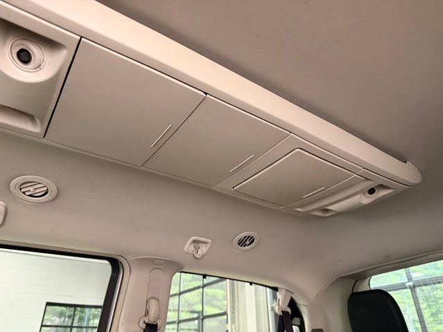 Used 2015 Chrysler Town & Country Touring-L w/ Driver Convenience Group FWD image 22