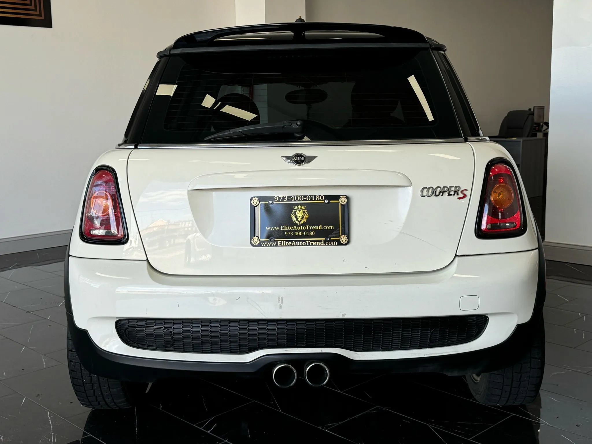 Used 2010 MINI Cooper S FWD image 5