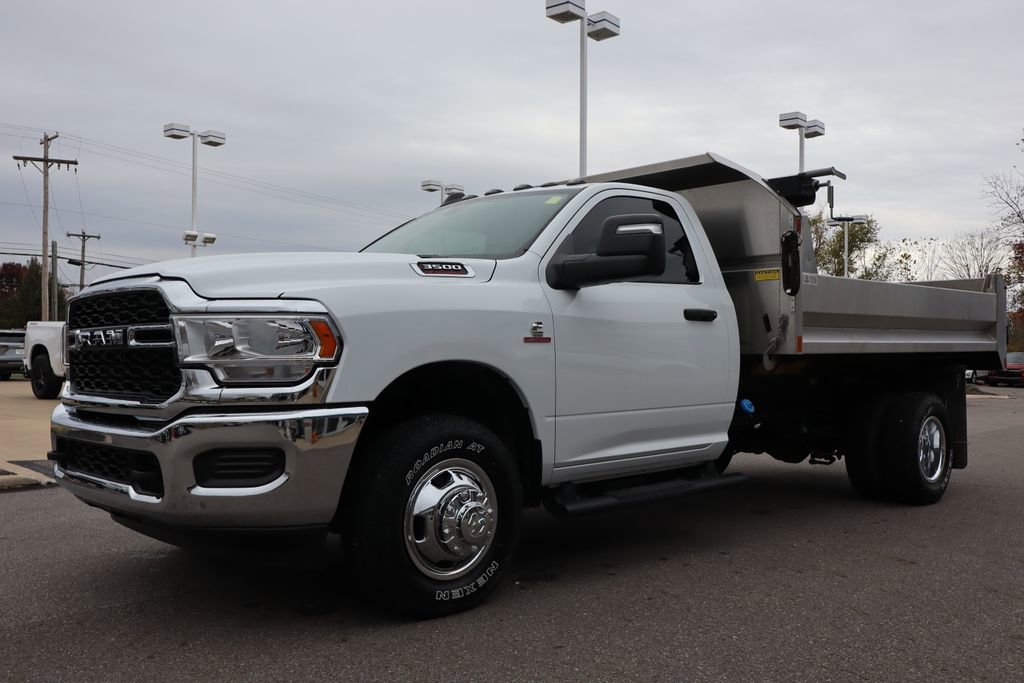 Used 2024 RAM 3500 Tradesman image 9