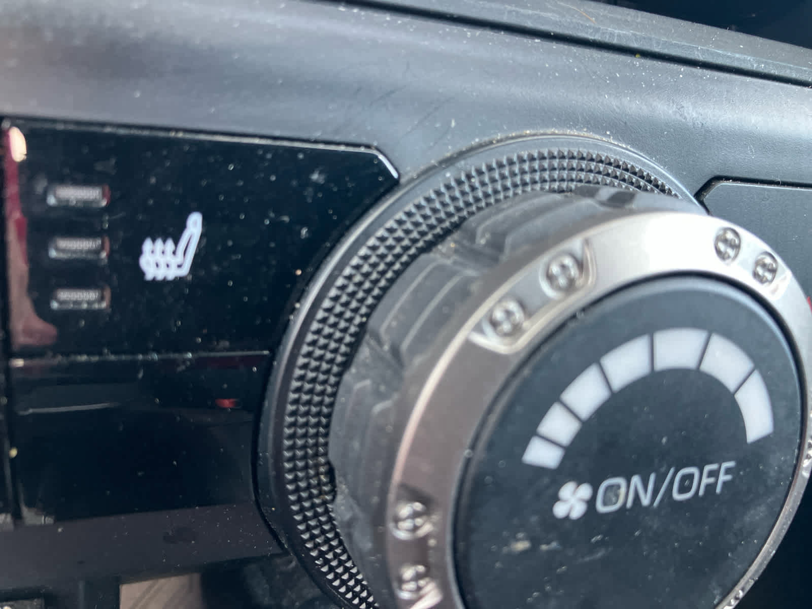 Certified 2024 Toyota Tacoma SR5 image 26