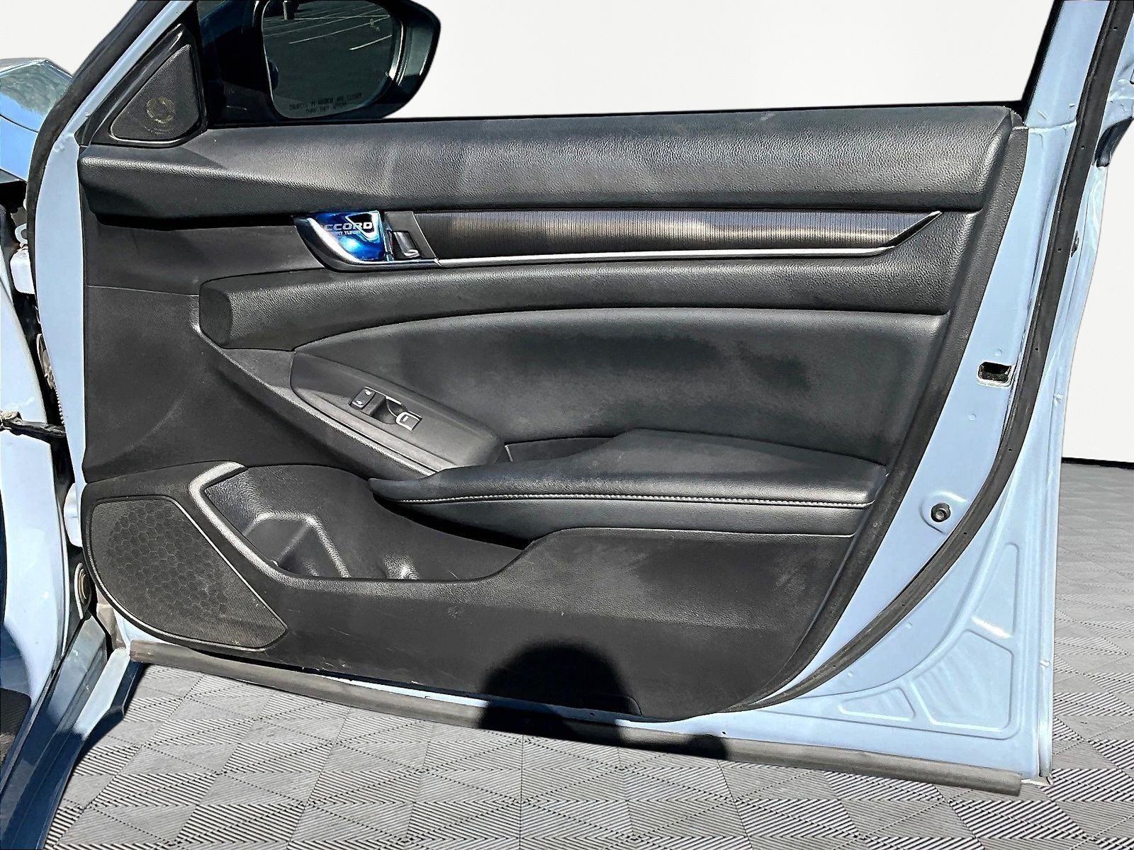 Used 2021 Honda Accord Sport image 28