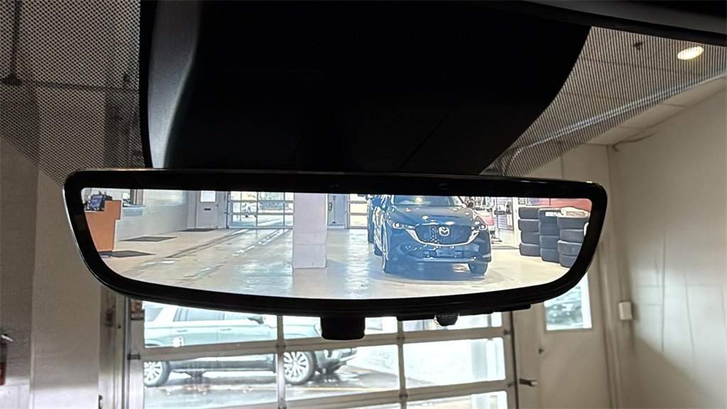 Used 2024 GMC Yukon Denali w/ Denali Reserve Package image 39