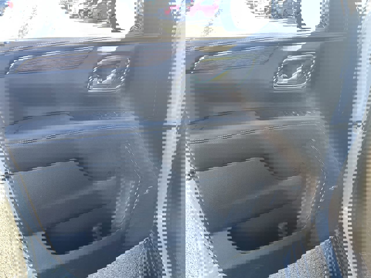 Certified 2023 Chevrolet Tahoe Premier w/ Advanced Technology Package image 22