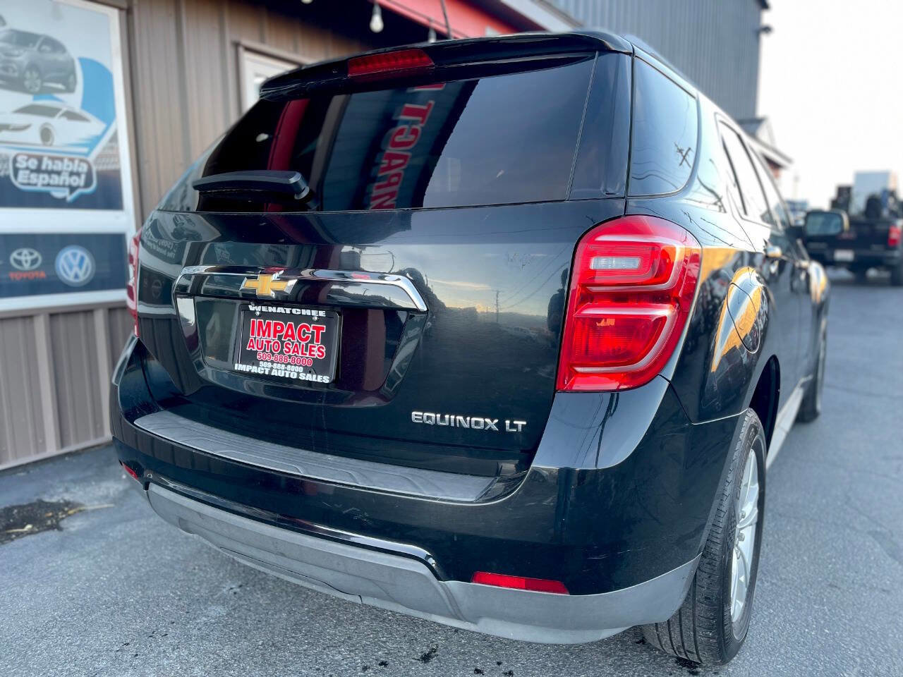 Used 2016 Chevrolet Equinox LT w/ Convenience Package image 12