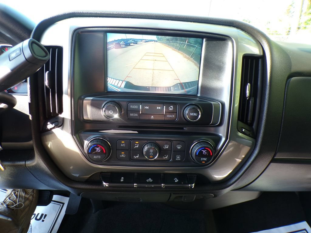 Used 2018 Chevrolet Silverado 1500 LT w/ All Star Edition AWD/4WD image 26