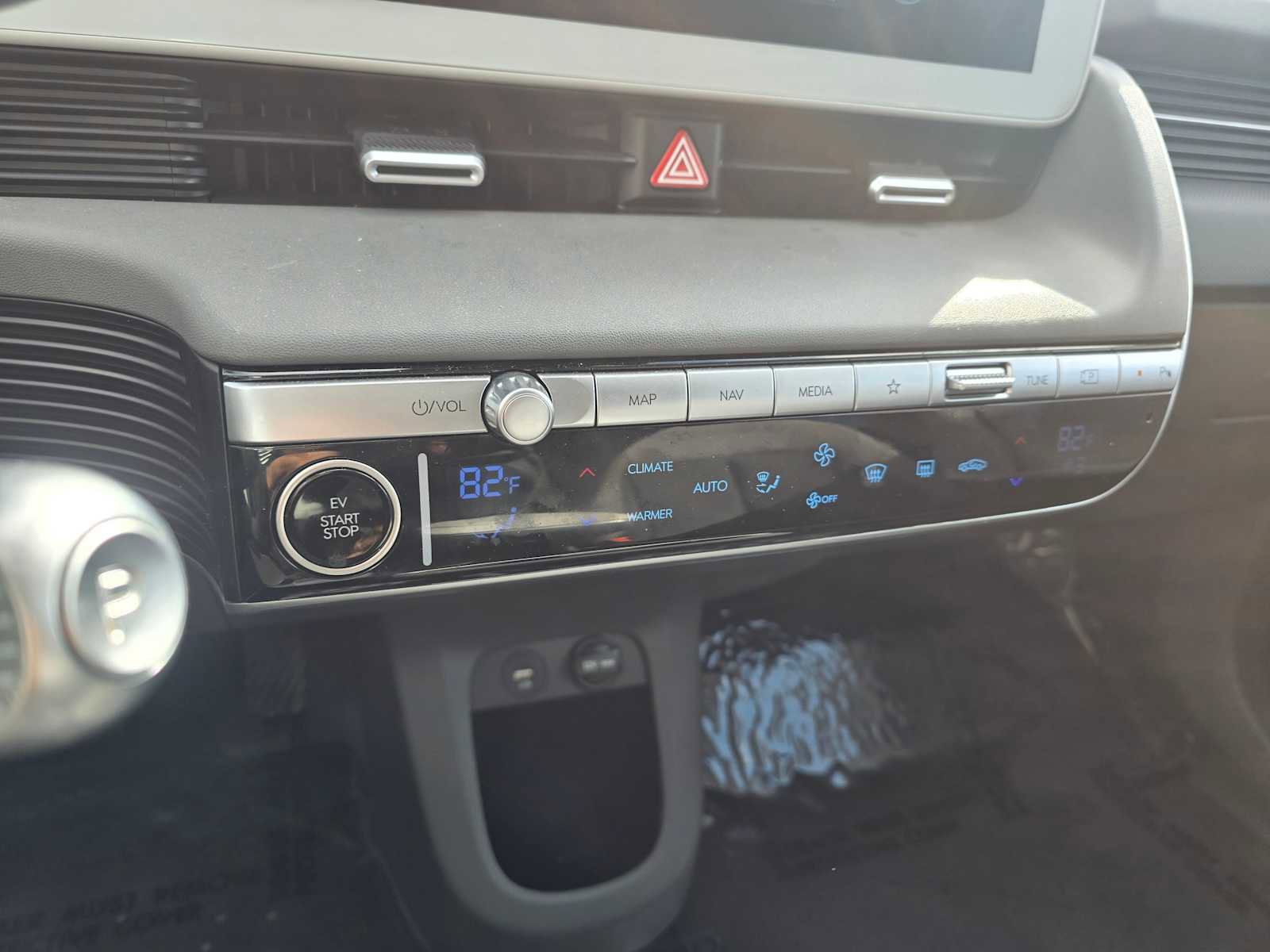 Used 2024 Hyundai Ioniq 5 SEL image 29