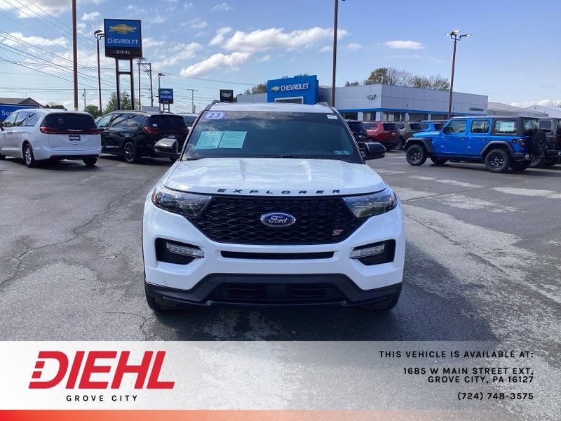 Used 2023 Ford Explorer ST w/ Equipment Group 401A AWD/4WD image 2