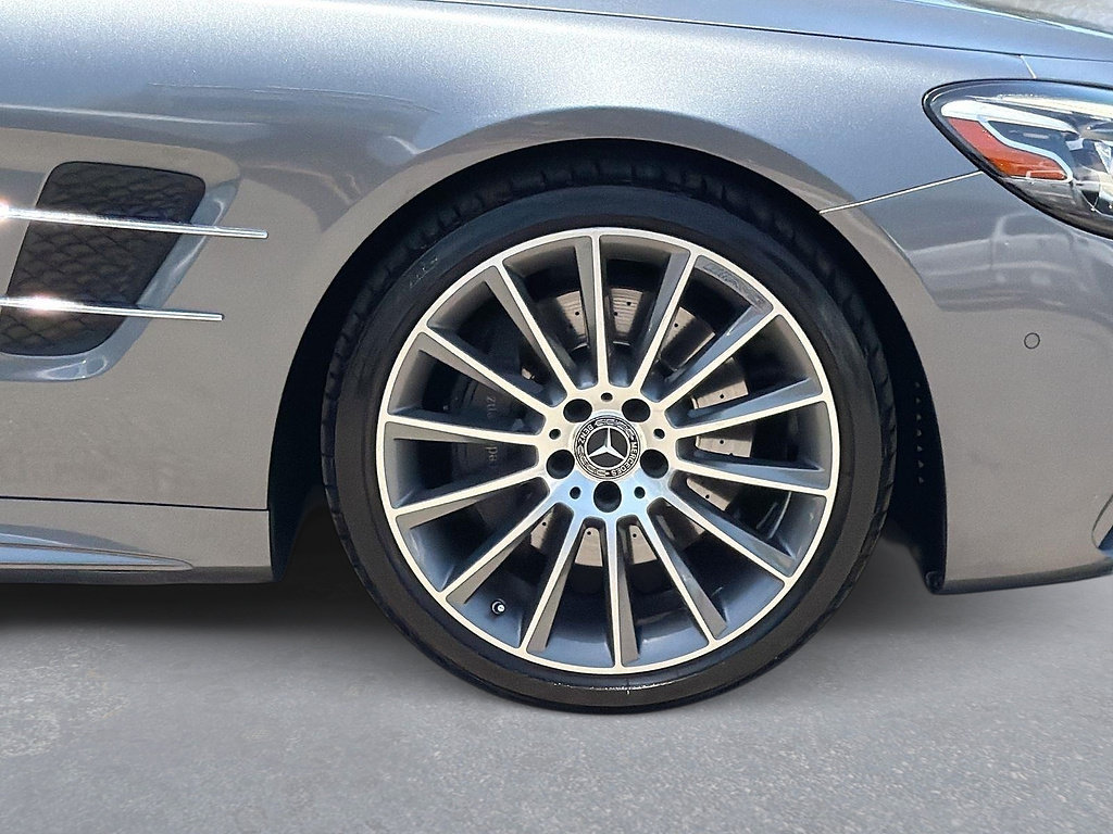 Used 2017 Mercedes-Benz SL 450 image 31