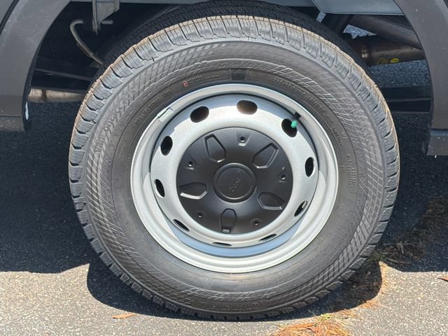 New 2026 Ford Transit 250 148 Medium Roof w/ Load Area Protection Package RWD image 18