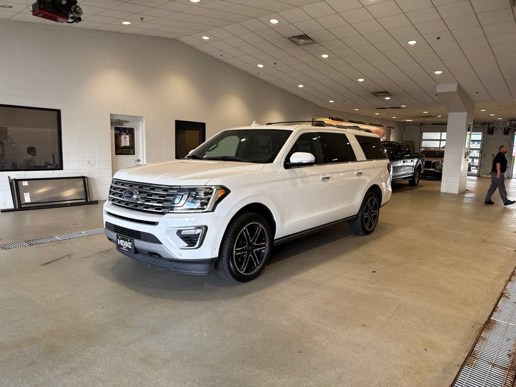 Used 2020 Ford Expedition Max Limited w/ Special Edition Package AWD/4WD image 3