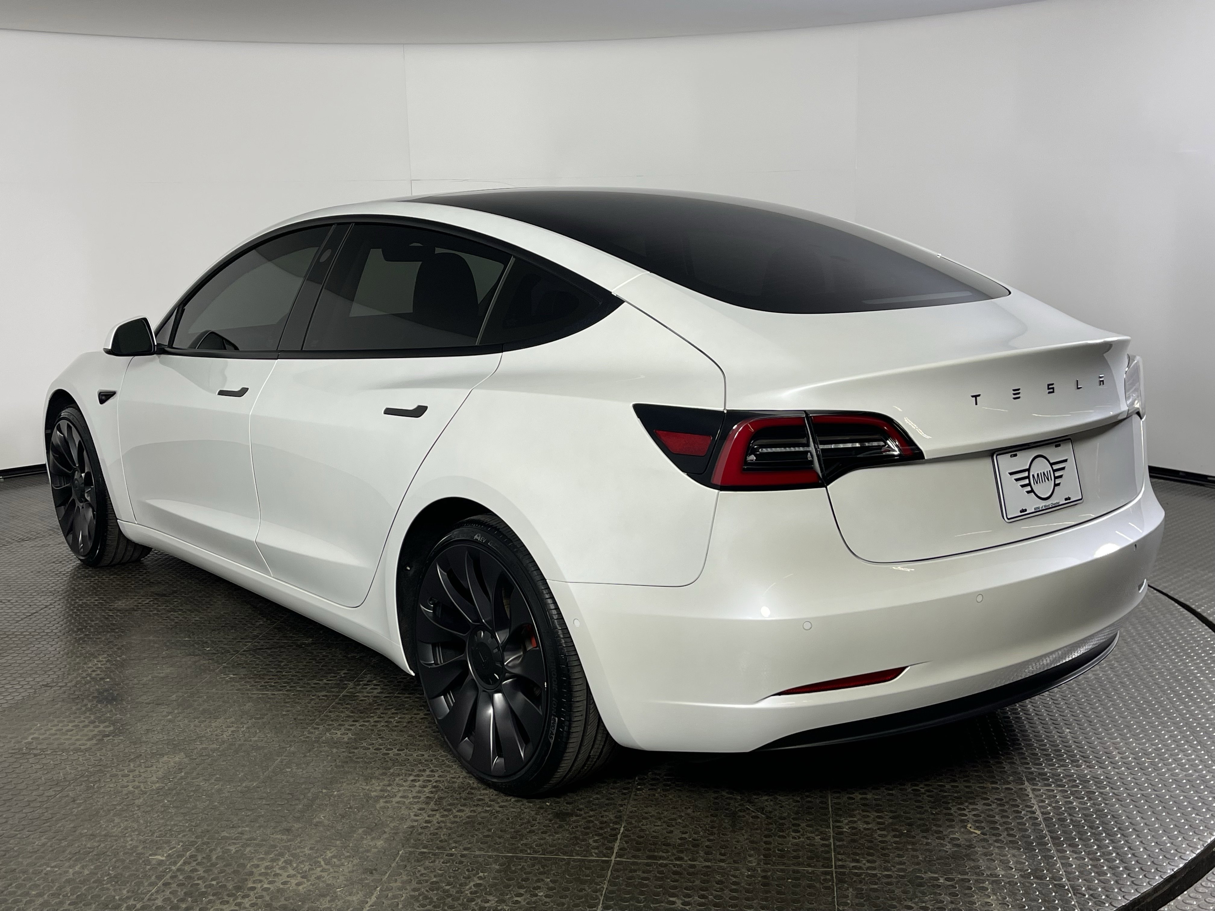 Used 2021 Tesla Model 3 Performance image 6
