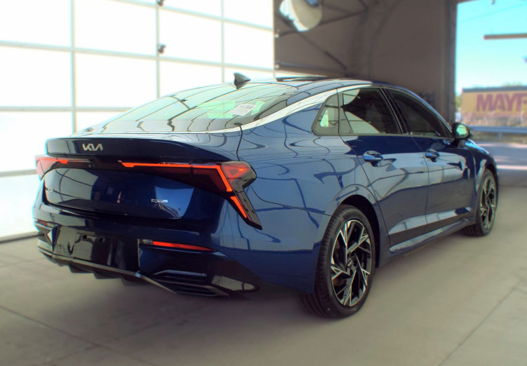 Used 2025 Kia K5 GT-Line FWD image 3