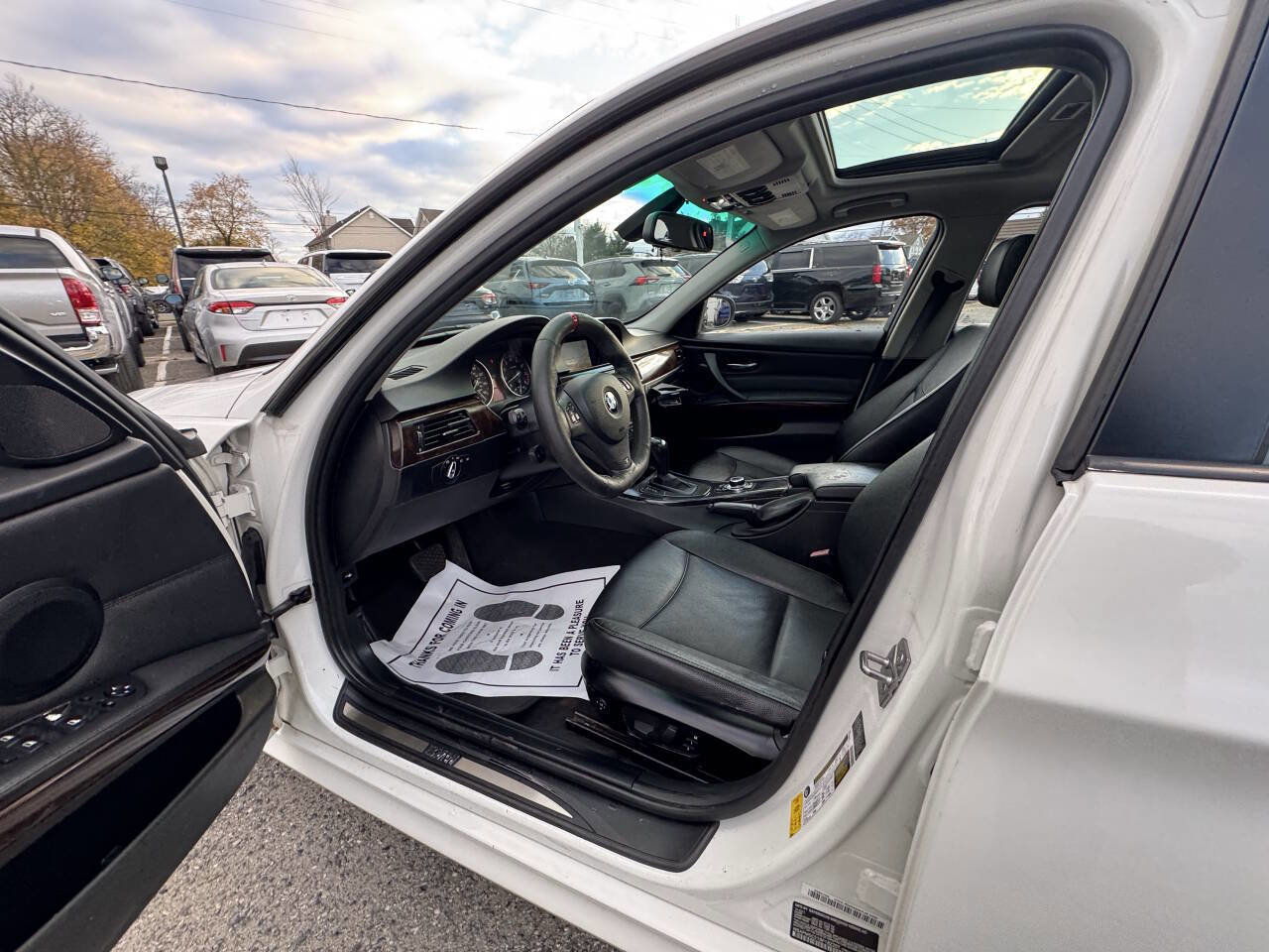 Used 2011 BMW 335i 335i 4dr Sedan image 36