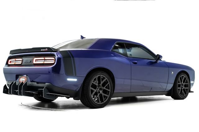 Used 2016 Dodge Challenger R/T Scat Pack image 4